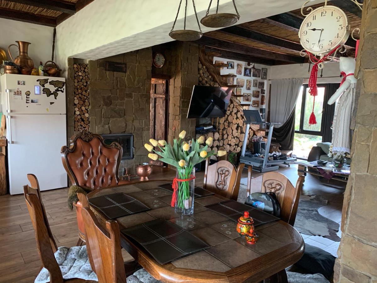 Chervona Kalyna Cottage Odessa Extérieur photo