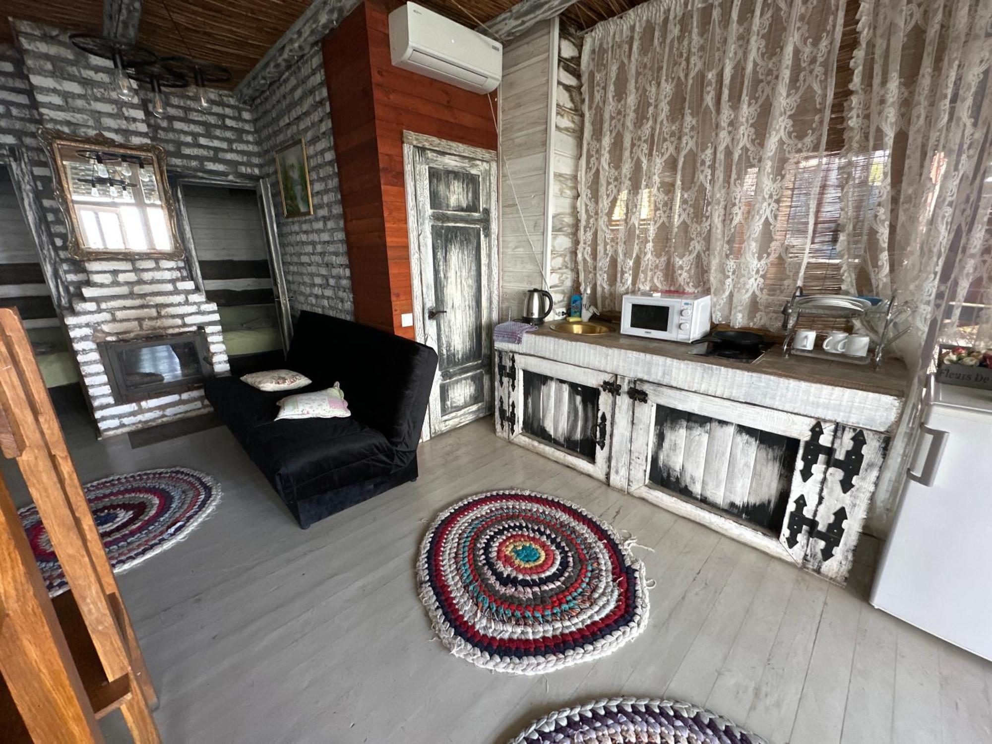 Chervona Kalyna Cottage Odessa Extérieur photo