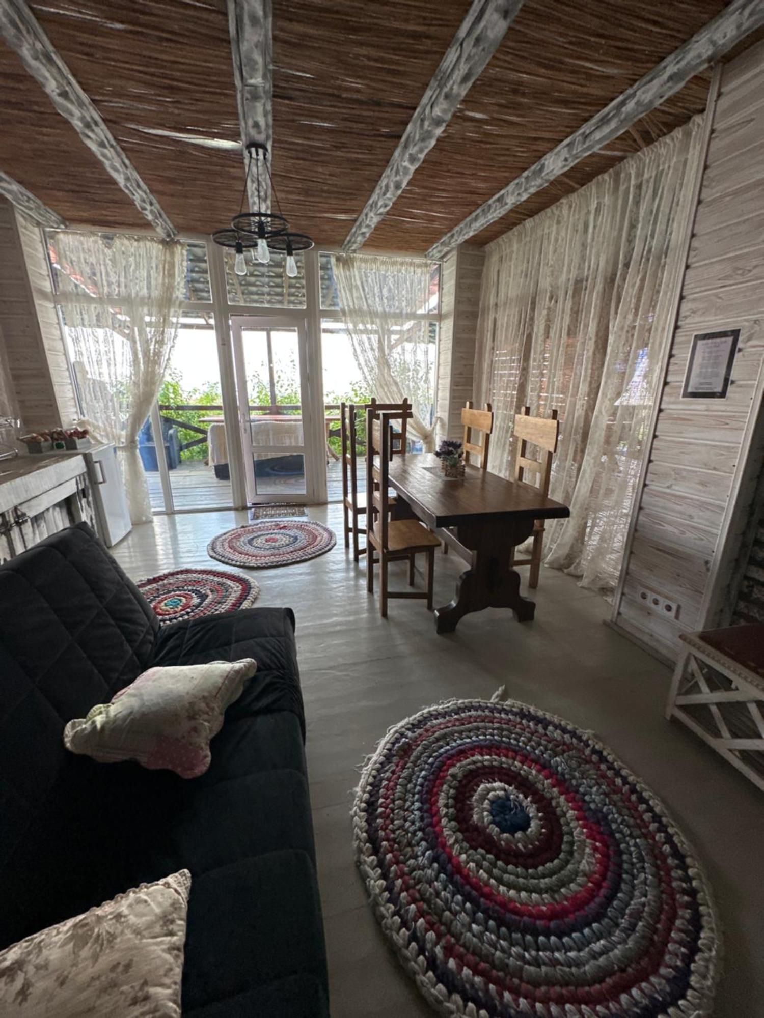 Chervona Kalyna Cottage Odessa Extérieur photo