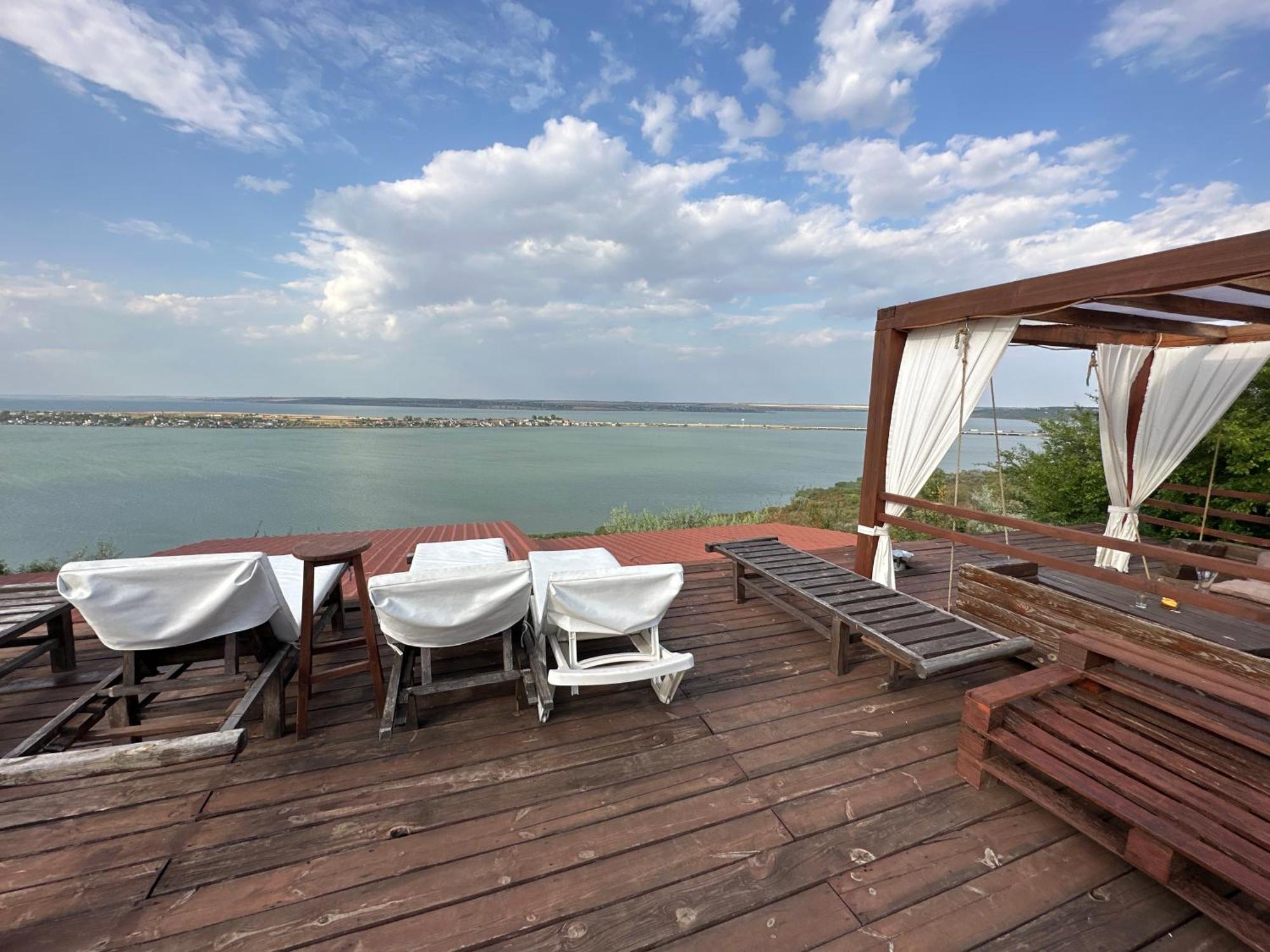 Chervona Kalyna Cottage Odessa Extérieur photo