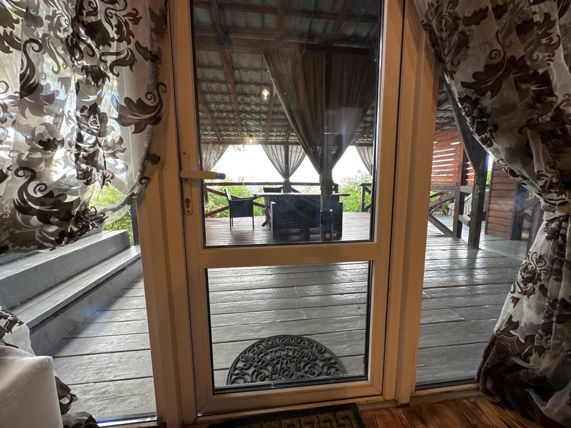 Chervona Kalyna Cottage Odessa Extérieur photo